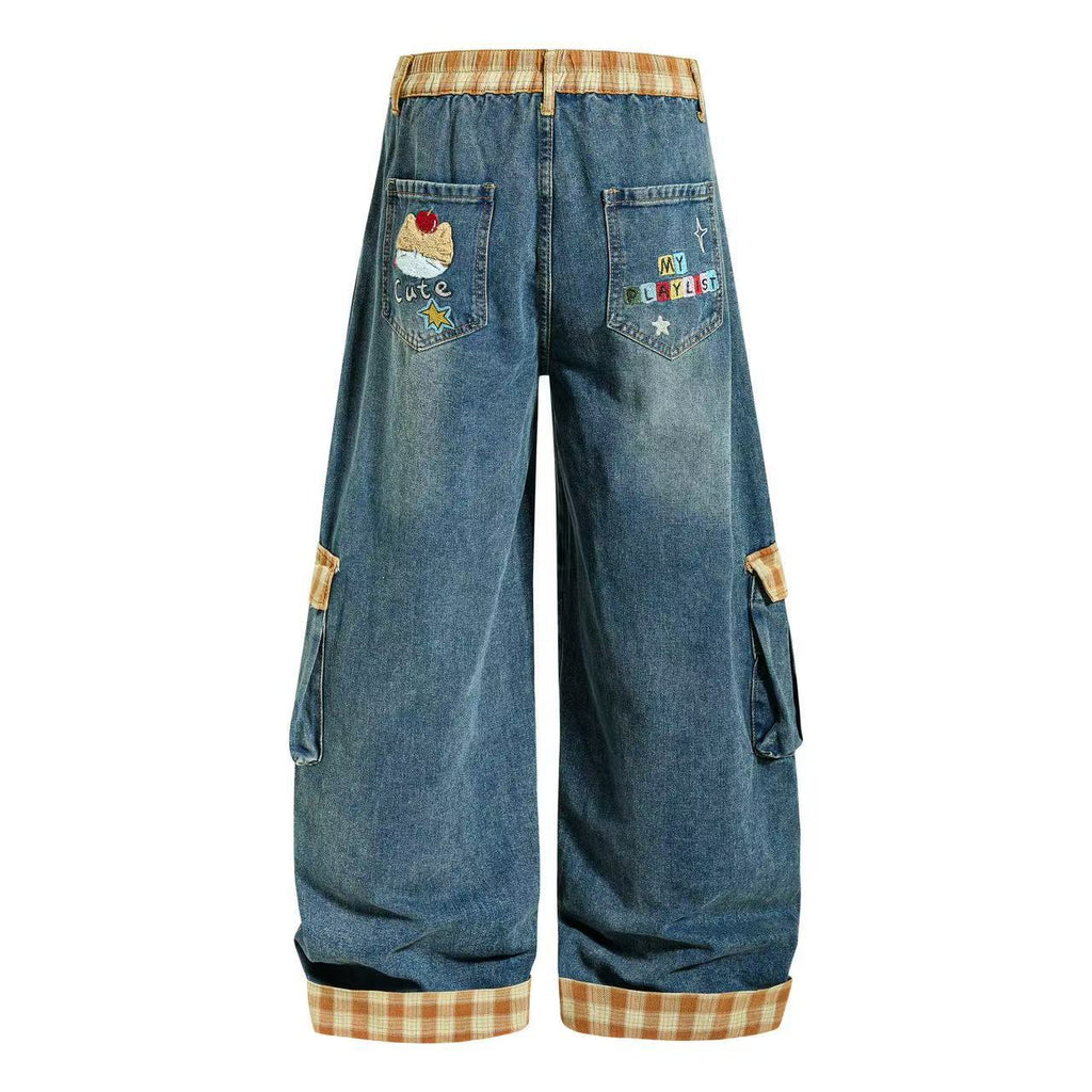 Washed cartoon embroidered jeans